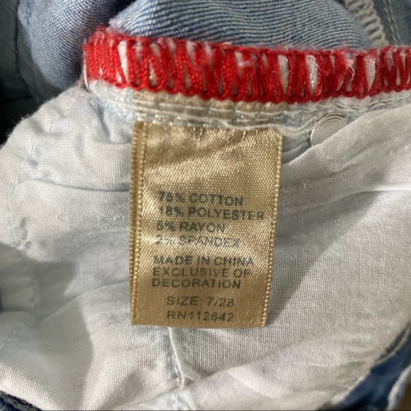 Vintage Boho Embroidered Shorts Blue Sz 7/28 Denim Shorts Cuffed  High R… - Picture 5 of 6